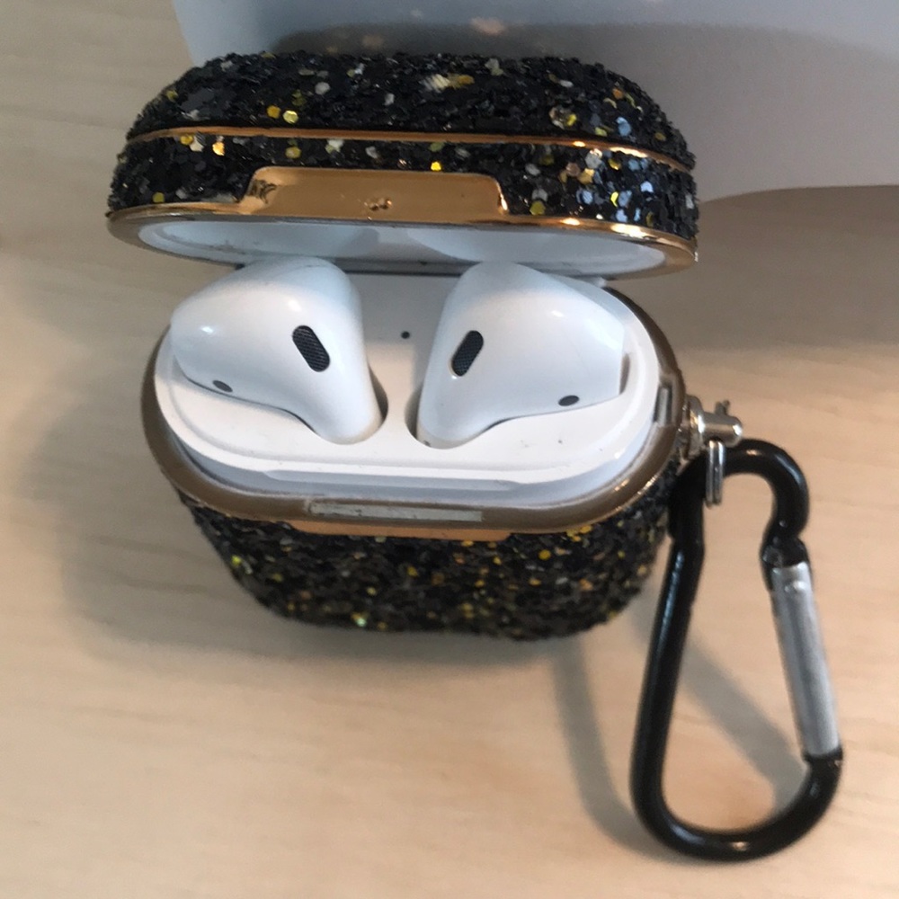 NWT AirPod Case Cover.